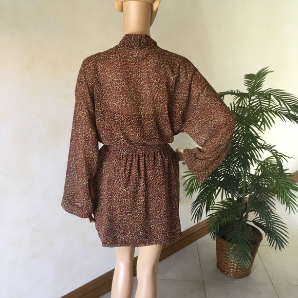 Vintage Victoria’s Secret Nightie and Sheer Robe Set Leopard Print L - Picture 5 of 16
